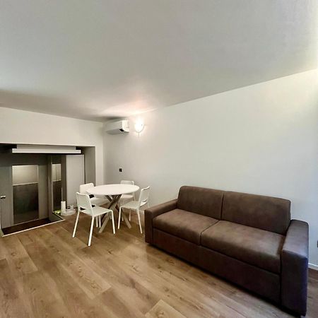 Central Side Apartment มิลาน ภายนอก รูปภาพ