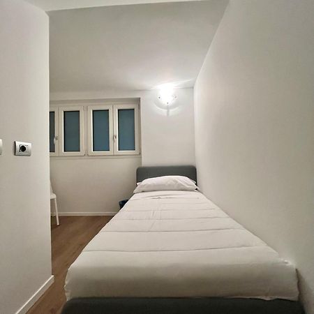 Central Side Apartment มิลาน ภายนอก รูปภาพ