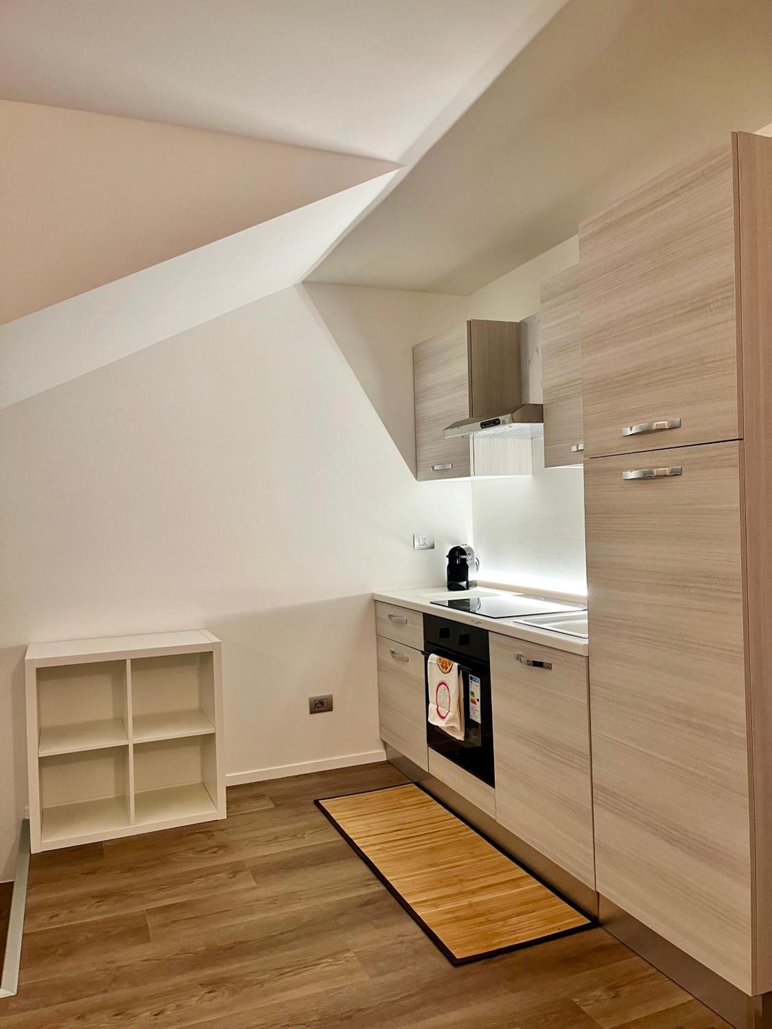 Central Side Apartment มิลาน ภายนอก รูปภาพ