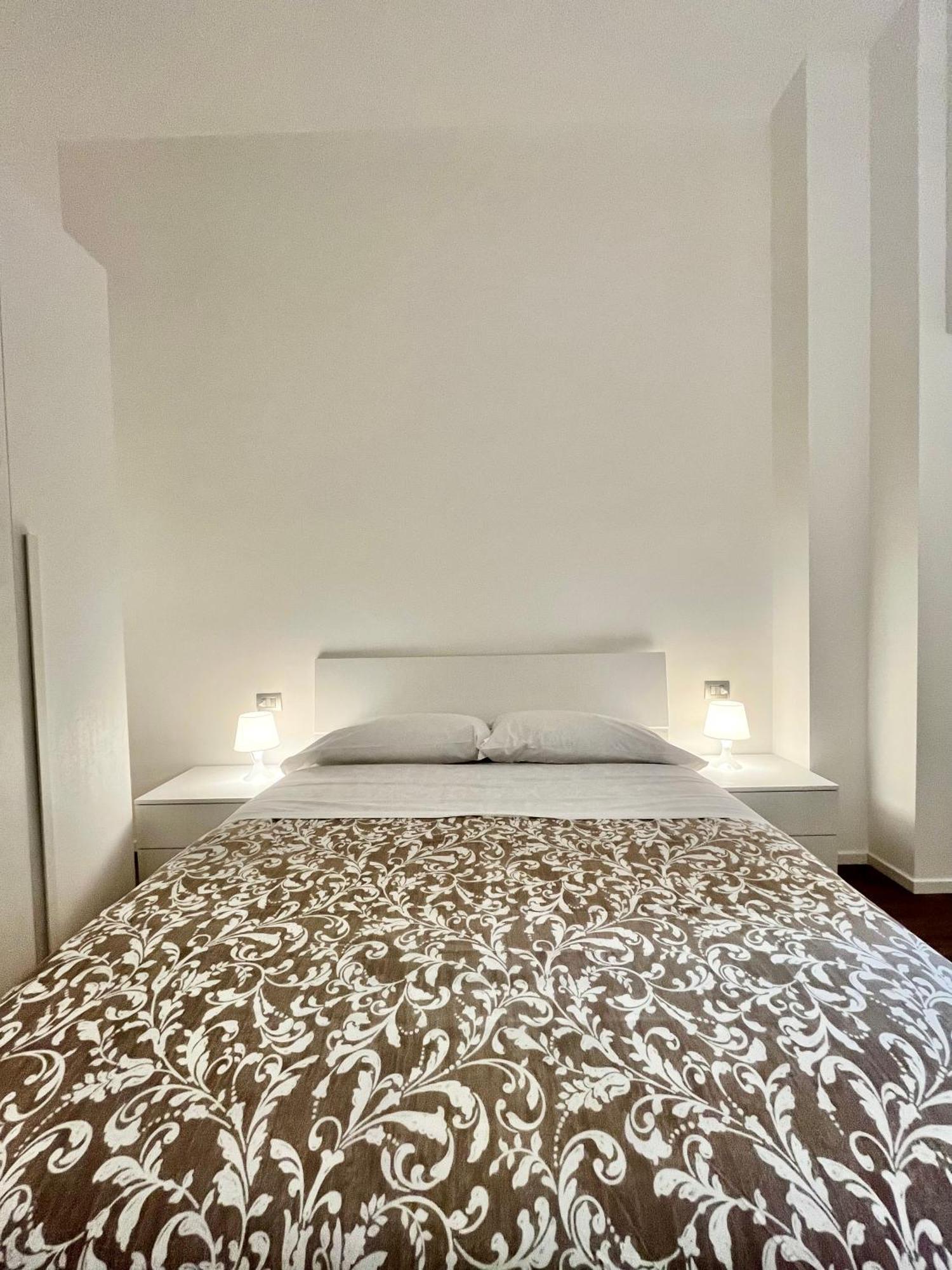 Central Side Apartment มิลาน ภายนอก รูปภาพ